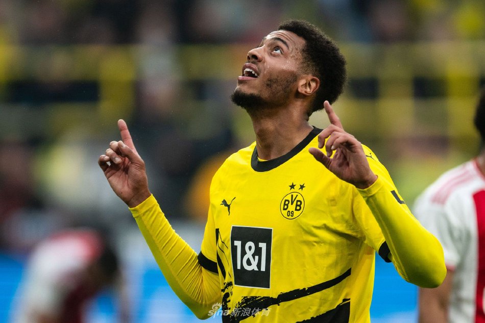 首发名单中 首发名单中