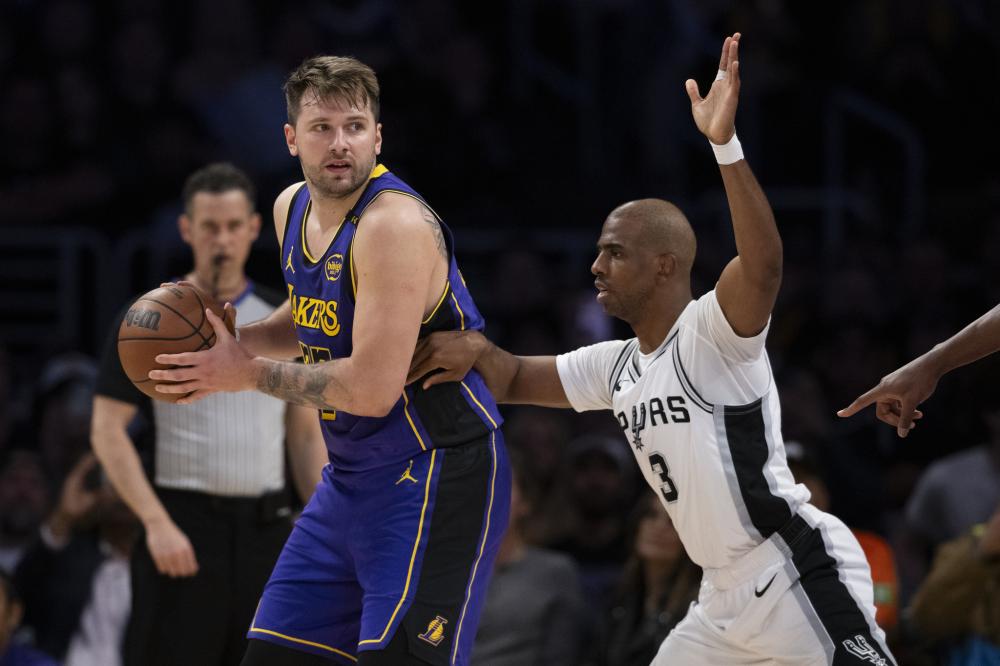 赛中以更激 赛中以更激